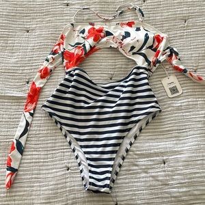 Brand new with tags size large cupshe slone piece!